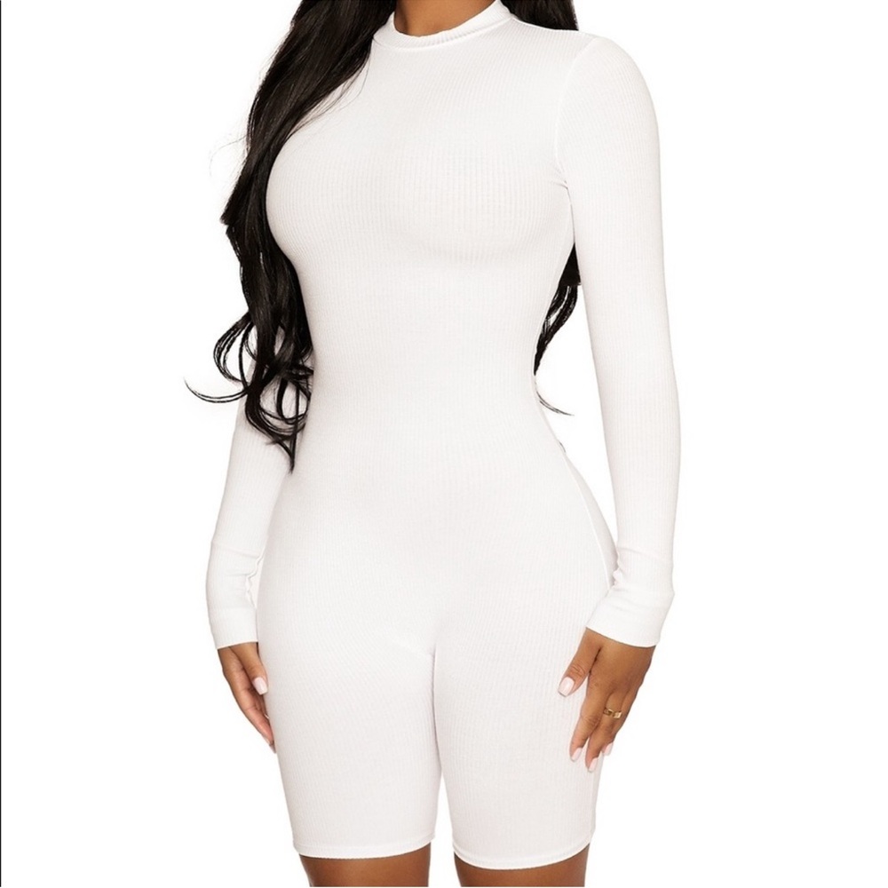 NWT’S NAKED WARDROBE JUMPSUIT!